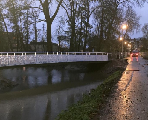 Bicycle bridge constructed in Utrecht